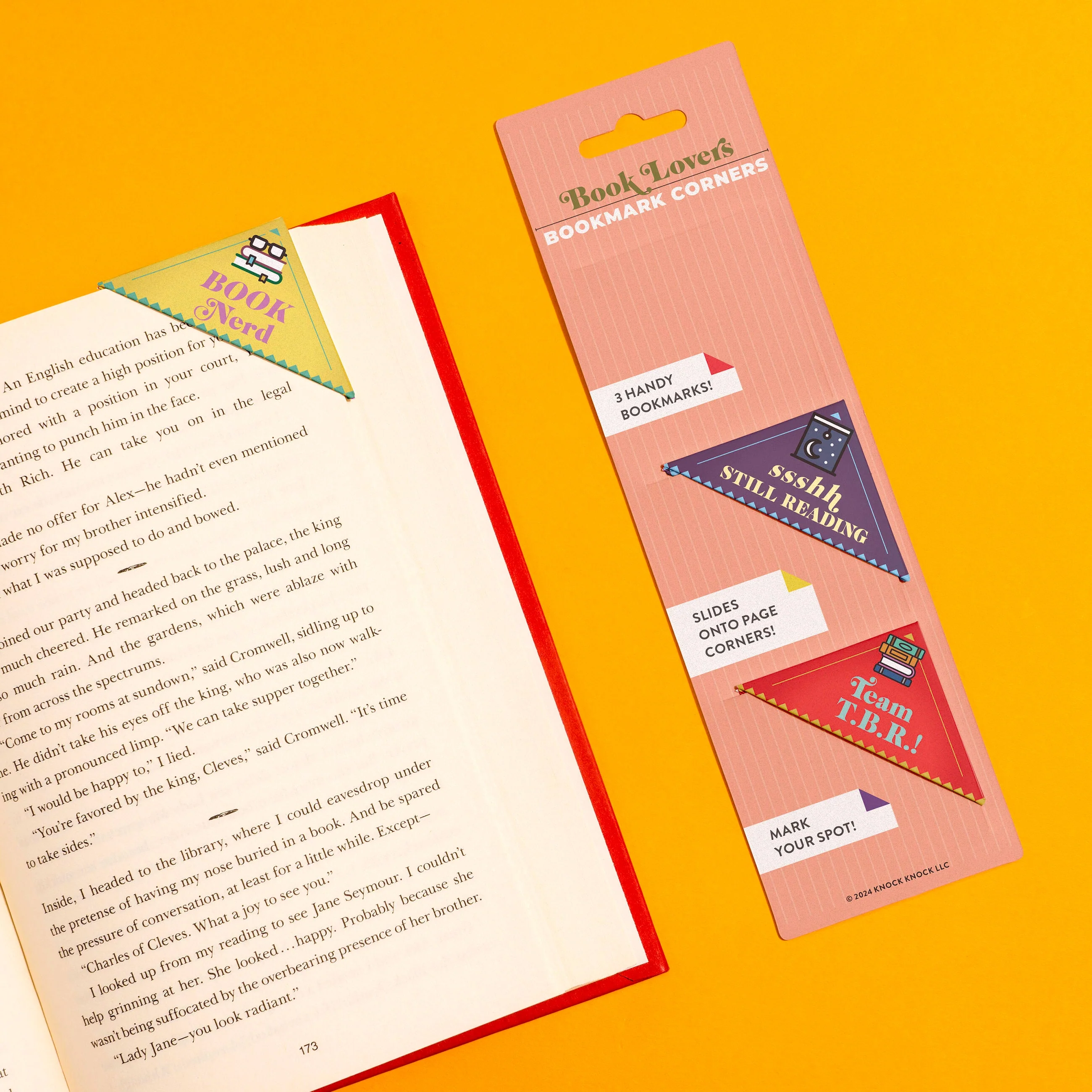 Book Lovers Bookmark Corners, Set of 3 Unique Cardstock Bookmarks - Image 4